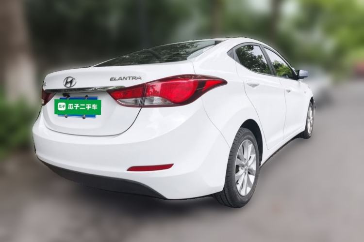 Used Hyundai Elantra (5th Generation / Langdong) 2016 1.6L Manual Fashion Edition Rear Right 45 Deg