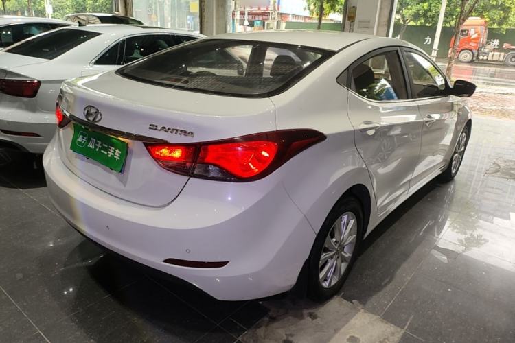 Used Hyundai Elantra (5th Generation / Langdong) 2016 1.6L Automatic Smart Version Rear Right 45 Deg