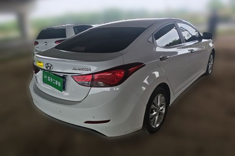 Used Hyundai Elantra (5th Generation / Langdong) 2016 1.6L Automatic Prestige Model Rear Right 45 Deg