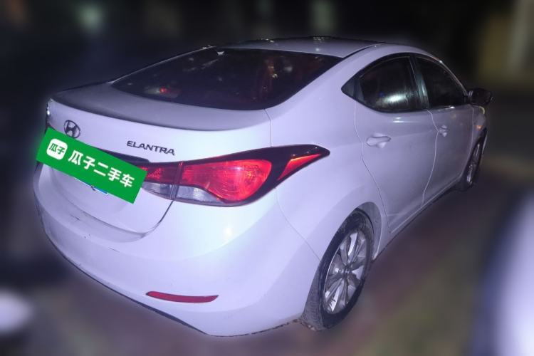 Used Hyundai Elantra (5th Generation / Langdong) 2016 1.6L Automatic Smart Version Rear Right 45 Deg