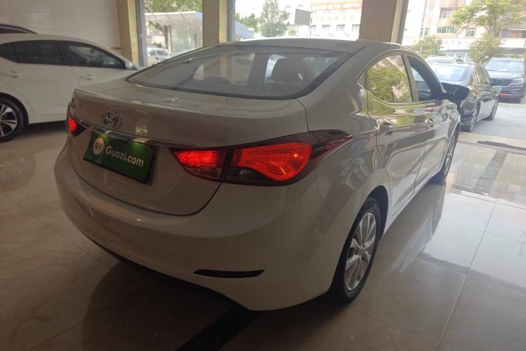 Used Hyundai Elantra (5th Generation / Langdong) 2016 1.6L Automatic Smart Version Rear Right 45 Deg