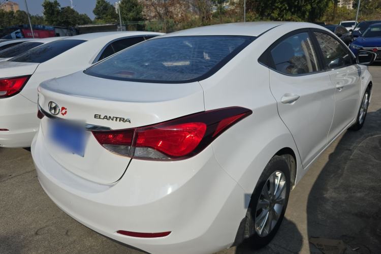 Used Hyundai Elantra (5th Generation / Langdong) 2016 1.6L Automatic Smart Version Rear Right 45 Deg