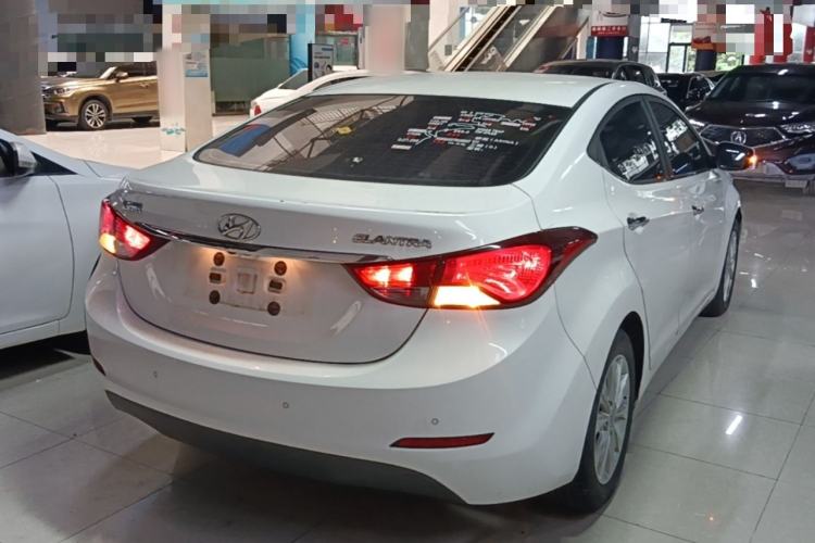 Used Hyundai Elantra (5th Generation / Langdong) 2016 1.6L Automatic Prestige Model Rear Right 45 Deg