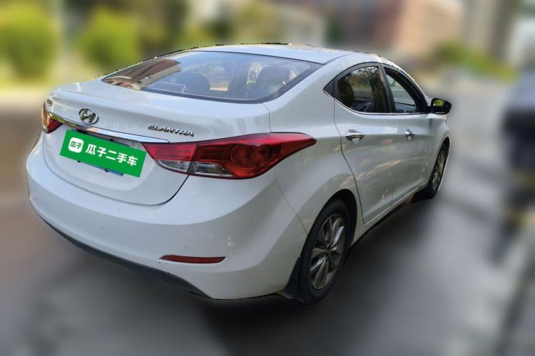 Used Hyundai Elantra (5th Generation / Langdong) 2016 1.6L Manual Luxury Model Rear Right 45 Deg