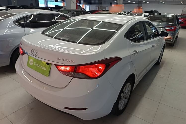 Used Hyundai Elantra (5th Generation / Langdong) 2016 1.6L Automatic Prestige Model Rear Right 45 Deg