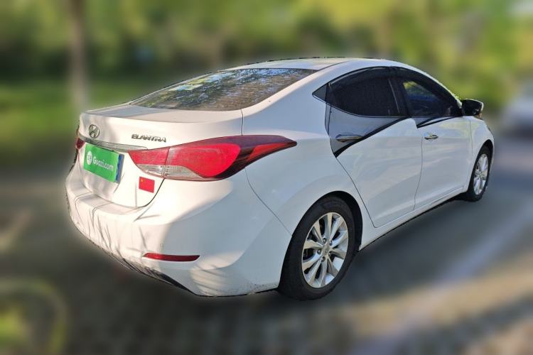 Used Hyundai Elantra (5th Generation / Langdong) 2016 1.6L Manual Luxury Model Rear Right 45 Deg