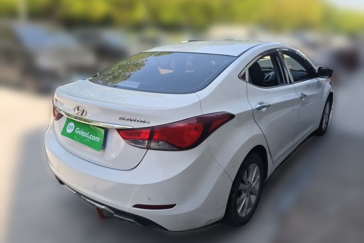 Used Hyundai Elantra (5th Generation / Langdong) 2016 1.6L Automatic Prestige Model Rear Right 45 Deg