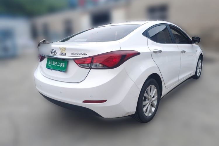 Used Hyundai Elantra (5th Generation / Langdong) 2016 1.6L Automatic Smart Version Rear Right 45 Deg