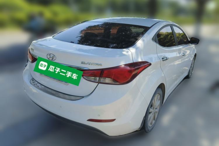 Used Hyundai Elantra (5th Generation / Langdong) 2016 1.6L Automatic Prestige Model Rear Right 45 Deg