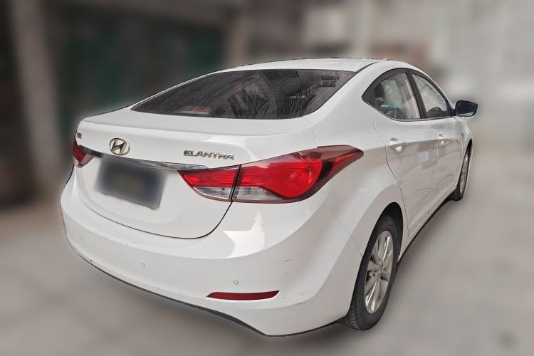 Used Hyundai Elantra (5th Generation / Langdong) 2016 1.6L Automatic Smart Version Rear Right 45 Deg