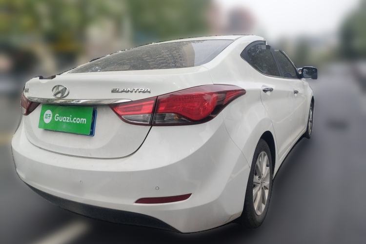 Used Hyundai Elantra (5th Generation / Langdong) 2016 1.6L Manual Luxury Model Rear Right 45 Deg