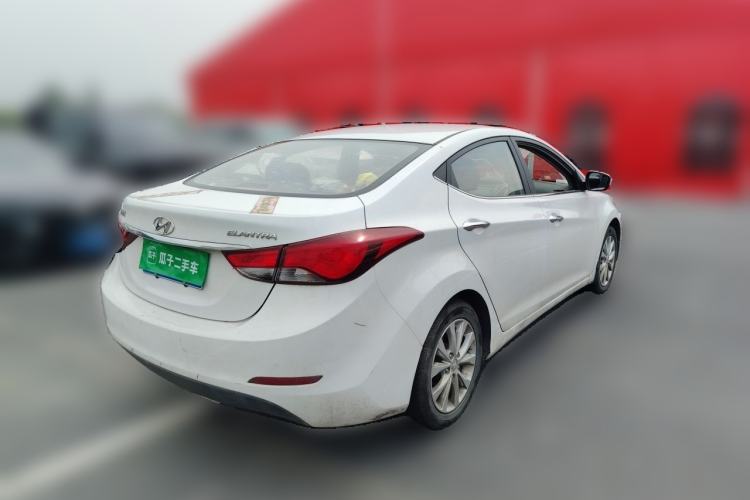 Used Hyundai Elantra (5th Generation / Langdong) 2016 1.6L Manual Luxury Model Rear Right 45 Deg