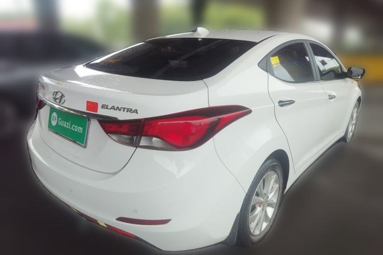 Used Hyundai Elantra (5th Generation / Langdong) 2016 1.6L Manual Luxury Model Rear Right 45 Deg