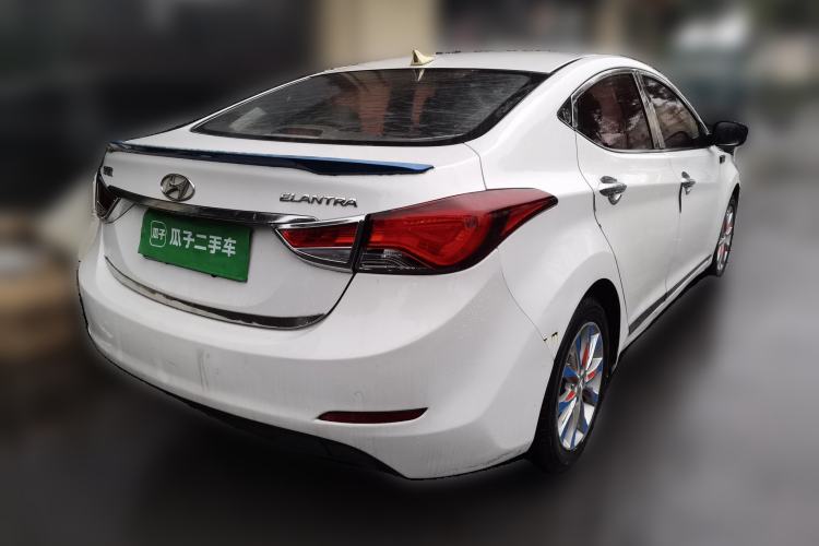 Used Hyundai Elantra (5th Generation / Langdong) 2016 1.6L Manual Luxury Model Rear Right 45 Deg