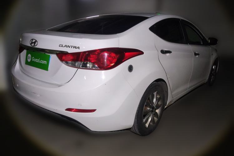 Used Hyundai Elantra (5th Generation / Langdong) 2016 1.6L Manual Fashion Edition Rear Right 45 Deg