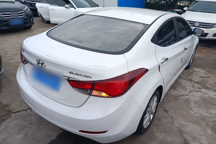 Used Hyundai Elantra (5th Generation / Langdong) 2016 1.6L Manual Luxury Model Rear Right 45 Deg