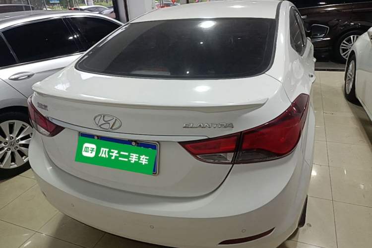 Used Hyundai Elantra (5th Generation / Langdong) 2016 1.6L Automatic Smart Version Rear