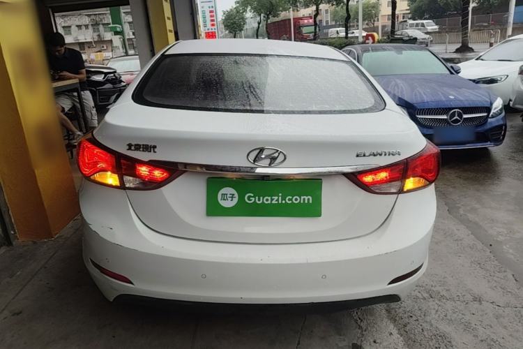 Used Hyundai Elantra (5th Generation / Langdong) 2016 1.6L Automatic Smart Version Rear