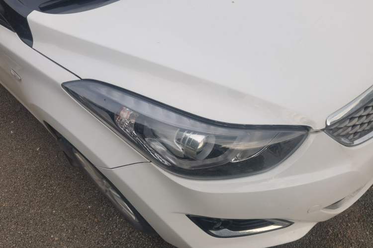 Used Hyundai Elantra (5th Generation / Langdong) 2016 1.6L Manual Fashion Edition Right Front Headlight