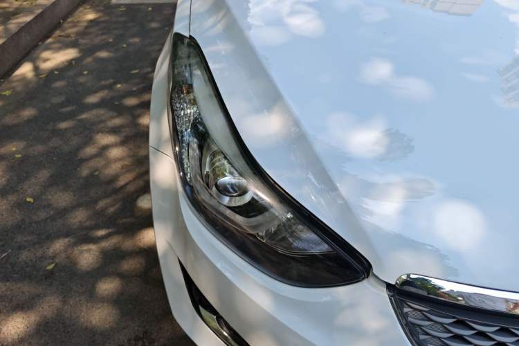 Used Hyundai Elantra (5th Generation / Langdong) 2016 1.6L Automatic Prestige Model Right Front Headlight