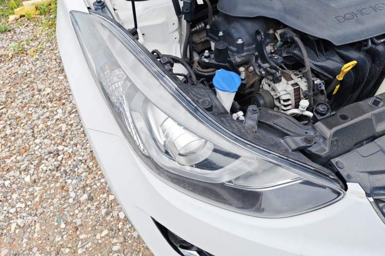 Used Hyundai Elantra (5th Generation / Langdong) 2016 1.6L Automatic Prestige Model Right Front Headlight
