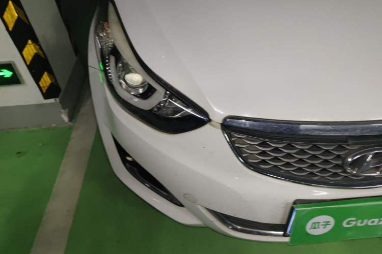 Used Hyundai Elantra (5th Generation / Langdong) 2016 1.6L Manual Fashion Edition Right Front Headlight