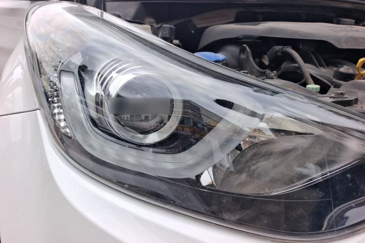 Used Hyundai Elantra (5th Generation / Langdong) 2016 1.6L Automatic Prestige Model Right Front Headlight