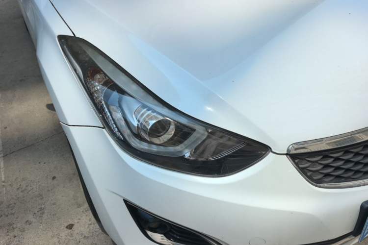 Used Hyundai Elantra (5th Generation / Langdong) 2016 1.6L Automatic Prestige Model Right Front Headlight