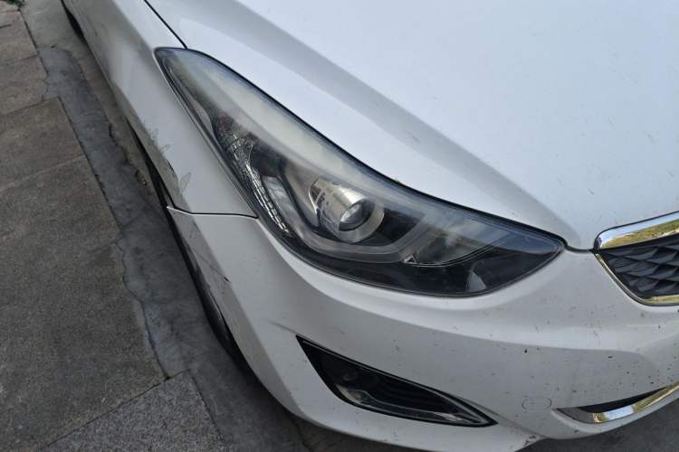 Used Hyundai Elantra (5th Generation / Langdong) 2016 1.6L Automatic Prestige Model Right Front Headlight