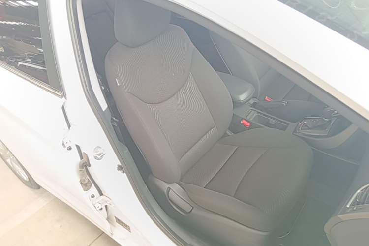 Used Hyundai Elantra (5th Generation / Langdong) 2016 1.6L Automatic Prestige Model Right Front Seat