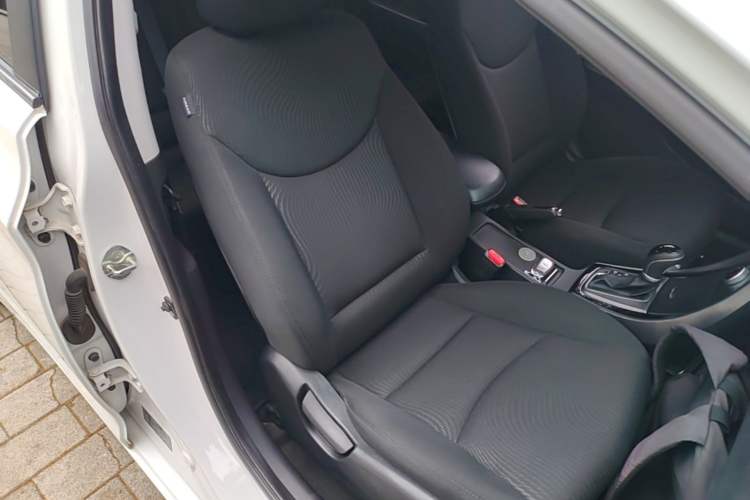 Used Hyundai Elantra (5th Generation / Langdong) 2016 1.6L Automatic Prestige Model Right Front Seat