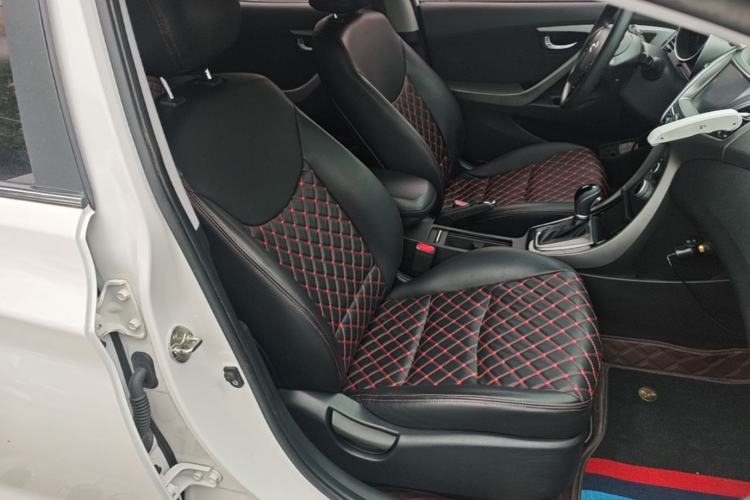 Used Hyundai Elantra (5th Generation / Langdong) 2016 1.6L Automatic Prestige Model Right Front Seat