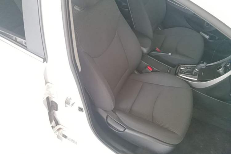 Used Hyundai Elantra (5th Generation / Langdong) 2016 1.6L Automatic Prestige Model Right Front Seat