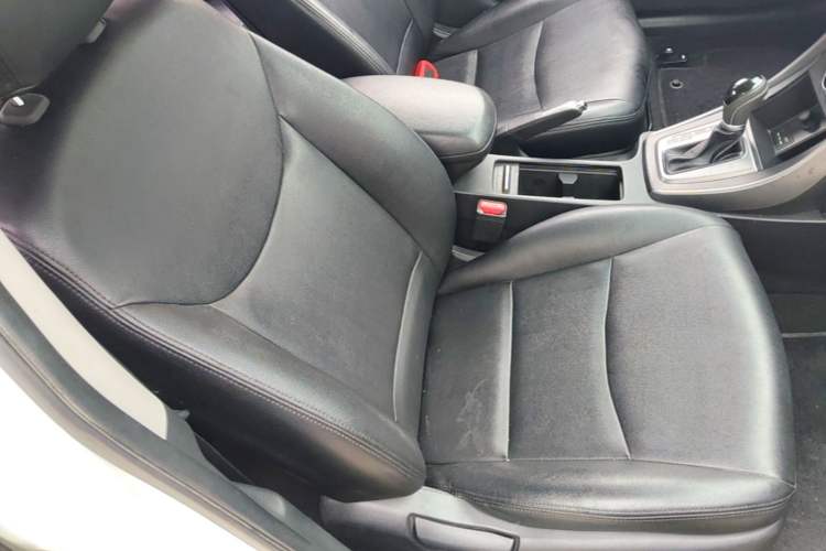 Used Hyundai Elantra (5th Generation / Langdong) 2016 1.6L Automatic Smart Version Right Front Seat