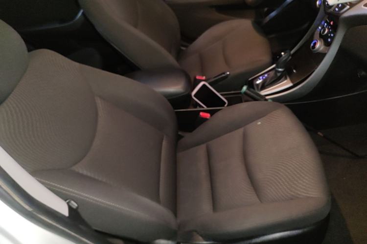 Used Hyundai Elantra (5th Generation / Langdong) 2016 1.6L Automatic Prestige Model Right Front Seat