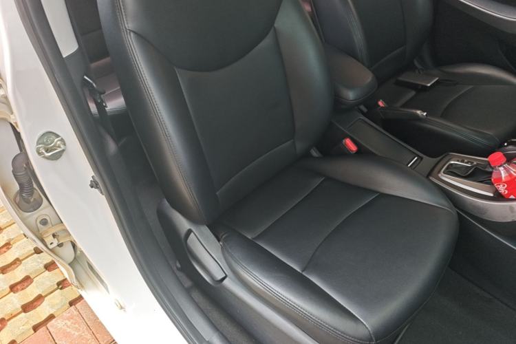 Used Hyundai Elantra (5th Generation / Langdong) 2016 1.6L Automatic Smart Version Right Front Seat