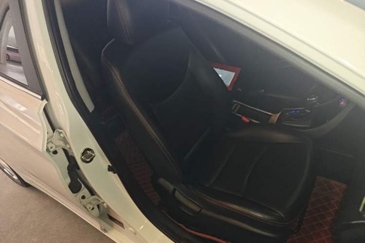 Used Hyundai Elantra (5th Generation / Langdong) 2016 1.6L Automatic Smart Version Right Front Seat
