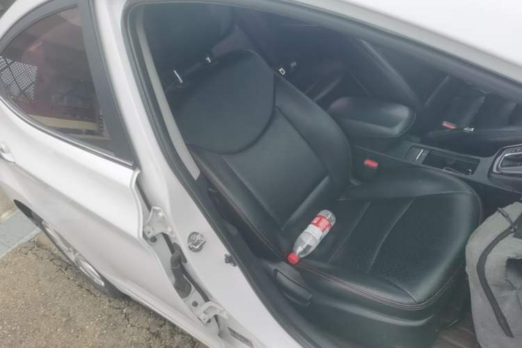 Used Hyundai Elantra (5th Generation / Langdong) 2016 1.6L Automatic Prestige Model Right Front Seat