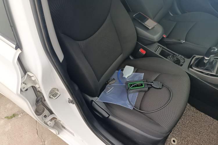 Used Hyundai Elantra (5th Generation / Langdong) 2016 1.6L Manual Luxury Model Right Front Seat
