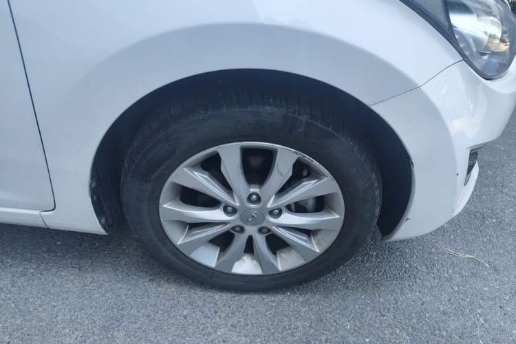 Used Hyundai Elantra (5th Generation / Langdong) 2016 1.6L Automatic Prestige Model Right Front Wheel Hub