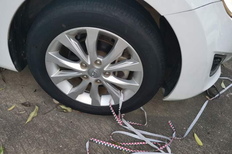 Used Hyundai Elantra (5th Generation / Langdong) 2016 1.6L Automatic Prestige Model Right Front Wheel Hub