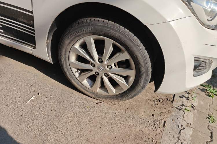 Used Hyundai Elantra (5th Generation / Langdong) 2016 1.6L Manual Fashion Edition Right Front Wheel Hub