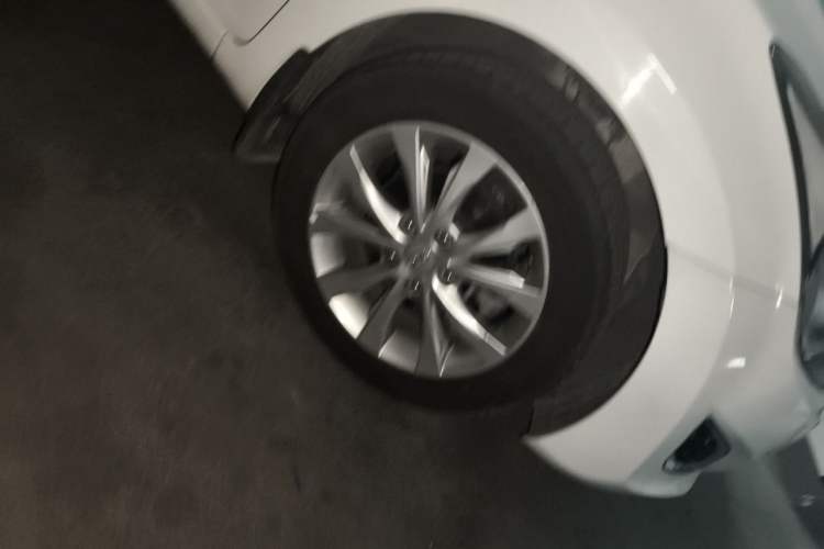 Used Hyundai Elantra (5th Generation / Langdong) 2016 1.6L Automatic Prestige Model Right Front Wheel Hub