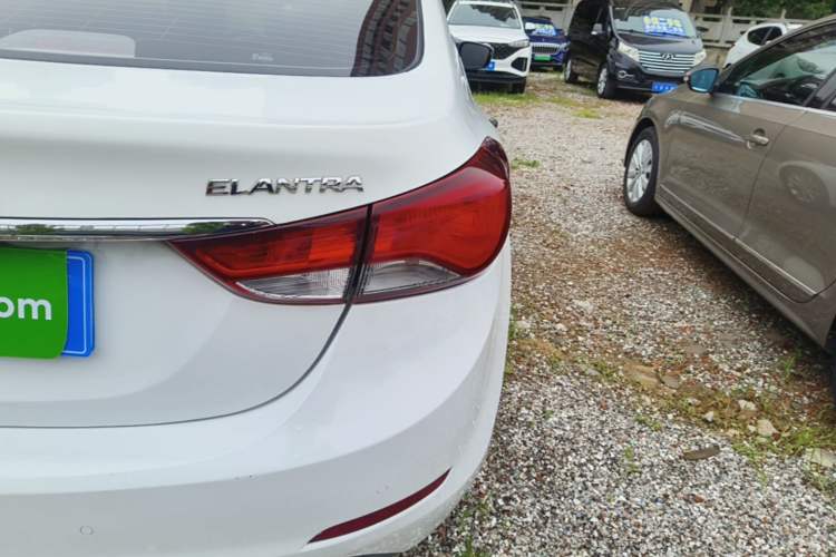 Used Hyundai Elantra (5th Generation / Langdong) 2016 1.6L Automatic Prestige Model Right Rear Taillight