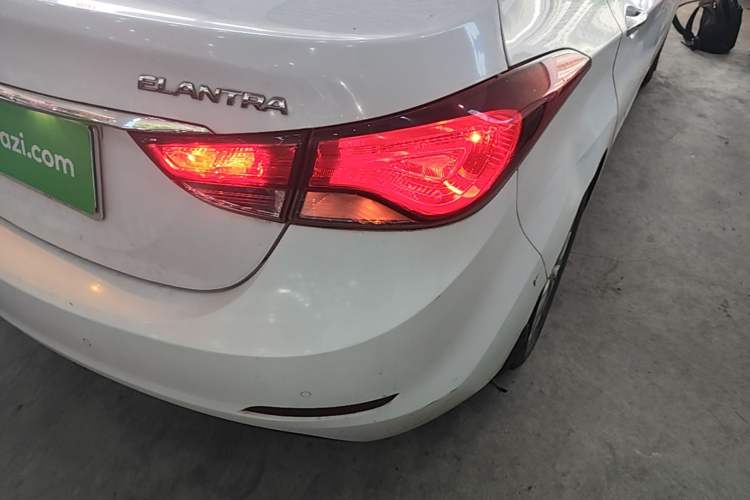 Used Hyundai Elantra (5th Generation / Langdong) 2016 1.6L Automatic Prestige Model Right Rear Taillight