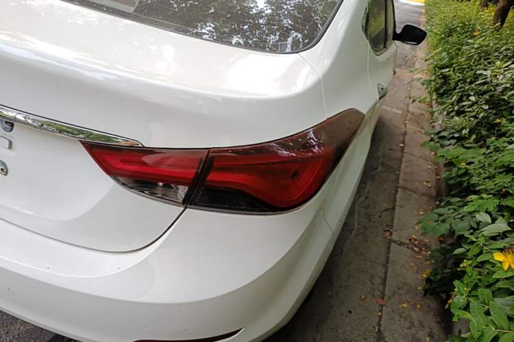 Used Hyundai Elantra (5th Generation / Langdong) 2016 1.6L Automatic Prestige Model Right Rear Taillight