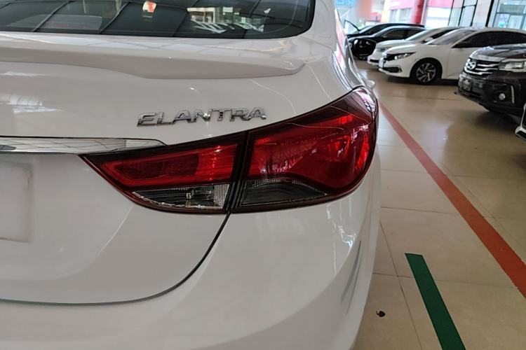 Used Hyundai Elantra (5th Generation / Langdong) 2016 1.6L Automatic Smart Version Right Rear Taillight