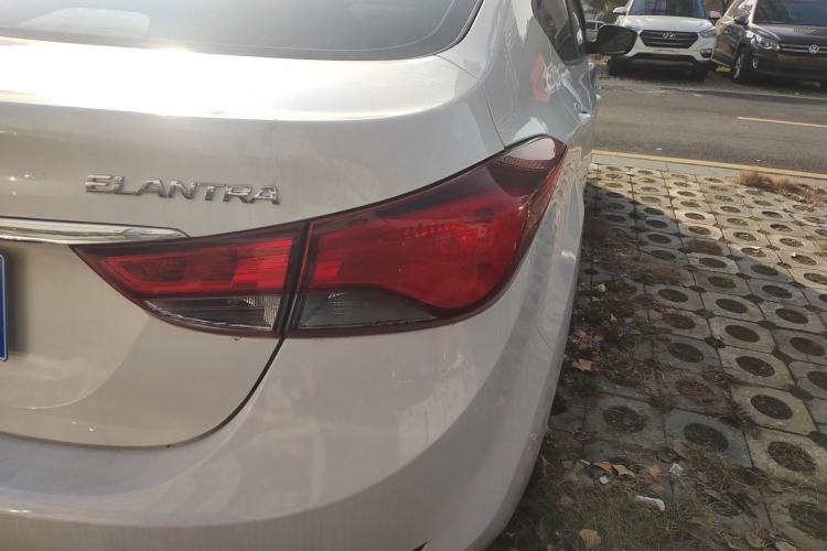 Used Hyundai Elantra (5th Generation / Langdong) 2016 1.6L Automatic Smart Version Right Rear Taillight