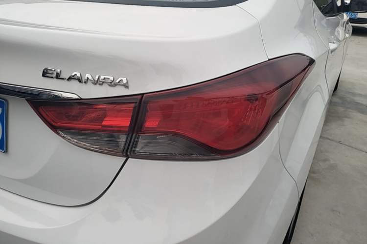 Used Hyundai Elantra (5th Generation / Langdong) 2016 1.6L Automatic Smart Version Right Rear Taillight