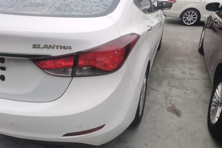Used Hyundai Elantra (5th Generation / Langdong) 2016 1.6L Automatic Prestige Model Right Rear Taillight